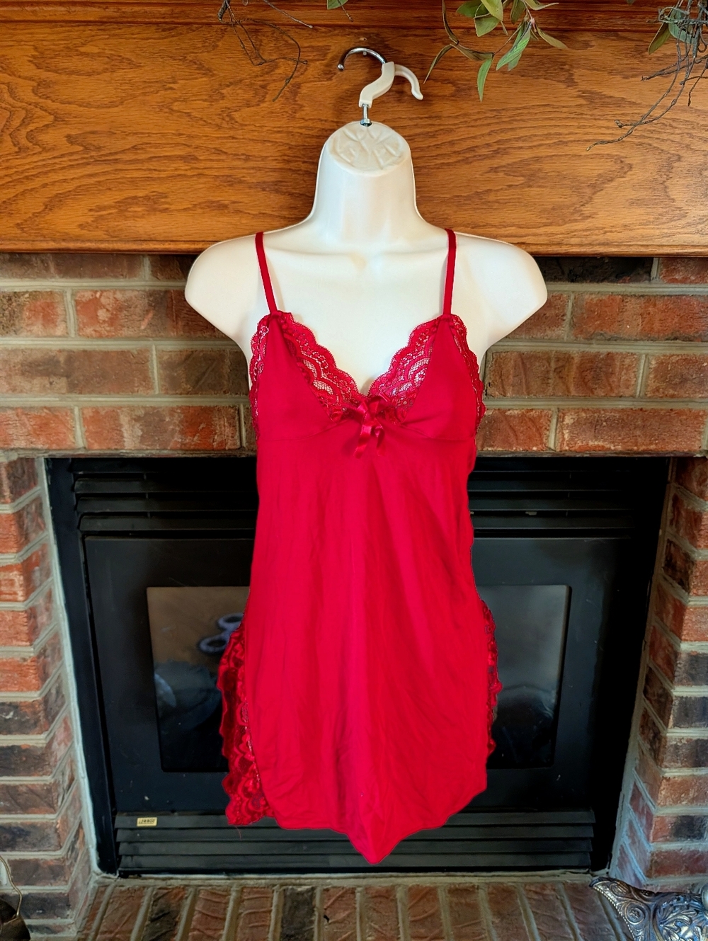 Brand New Red Lace Trim Chemise Nightgown Size Large